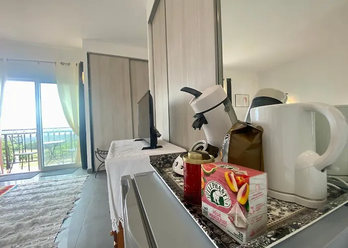 Guest-house De L'amandier - Vue Cite Medievale Δωμάτια σε οικογενειακή κατοικία Roullens