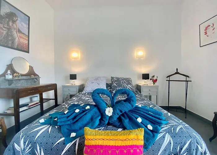 Guest-house De L'amandier - Vue Cite Medievale Δωμάτια σε οικογενειακή κατοικία Roullens
